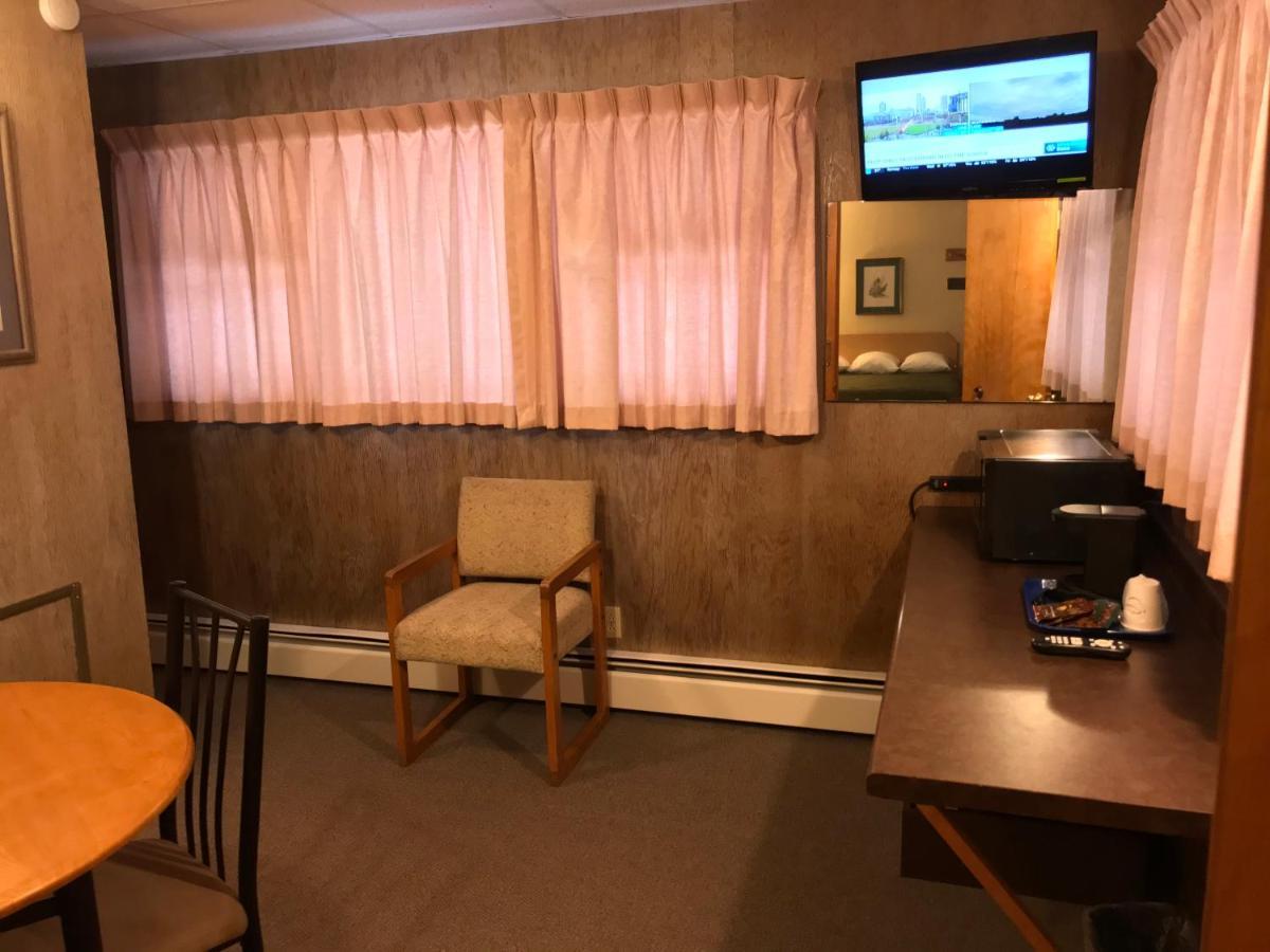 Indianhead Motel Ironwood Buitenkant foto