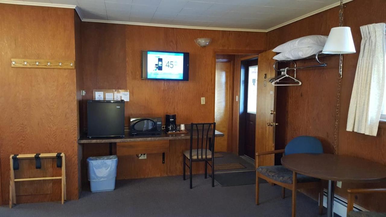 Indianhead Motel Ironwood Buitenkant foto