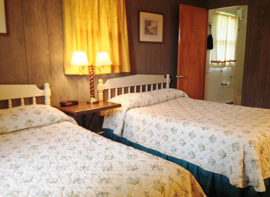 Indianhead Motel Ironwood Kamer foto