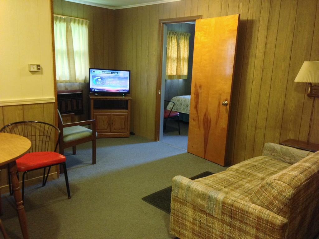 Indianhead Motel Ironwood Kamer foto